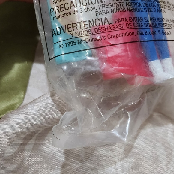 BARBIE 1995 mcdonalds happy meal toys (unopened) - Picture 3 of 13